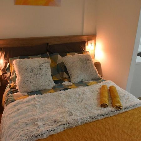 Central Apartment Чуприя Экстерьер фото